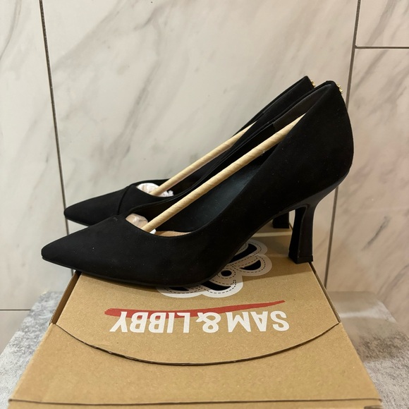 Sam & Libby Black Heels - Picture 5 of 6